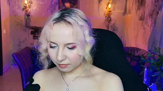 JasmineMilko online show from 7, 3, 2025