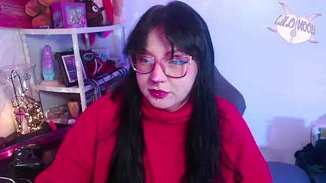 Snapshot of LiloMoon69 chatting on 1, 1, 2025 LiloMoon69 online show from 1, 1, 2025