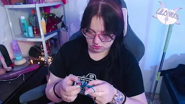 Snapshot of LiloMoon69 chatting on 25, 1, 2025 LiloMoon69 online show from 25, 1, 2025