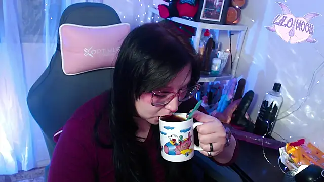 Snapshot of LiloMoon69 chatting on 30, 1, 2025 LiloMoon69 online show from 30, 1, 2025