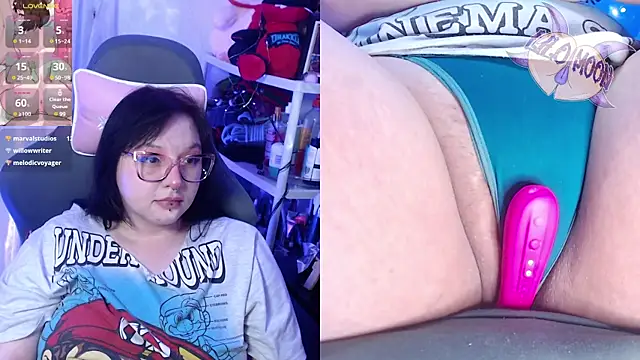 Snapshot of LiloMoon69 chatting on 12, 2, 2025 LiloMoon69 online show from 12, 2, 2025