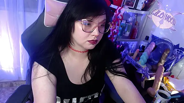 Snapshot of LiloMoon69 chatting on 21, 2, 2025 LiloMoon69 online show from 21, 2, 2025