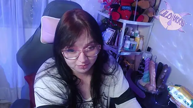 Snapshot of LiloMoon69 chatting on 3, 3, 2025 LiloMoon69 online show from 3, 3, 2025