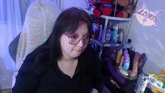 Snapshot of LiloMoon69 chatting on 7, 3, 2025 LiloMoon69 online show from 7, 3, 2025