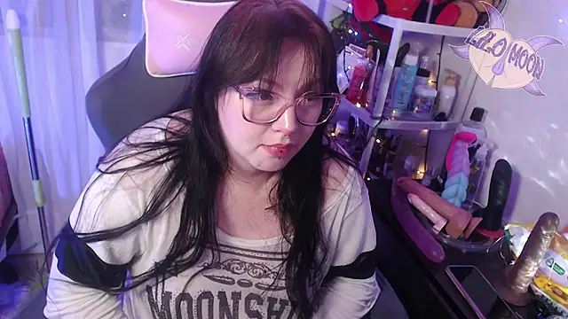 Snapshot of LiloMoon69 chatting on 10, 3, 2025 LiloMoon69 online show from 10, 3, 2025
