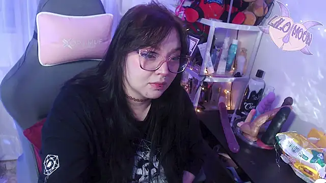 Snapshot of LiloMoon69 chatting on 12, 3, 2025 LiloMoon69 online show from 12, 3, 2025