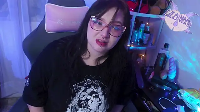 Snapshot of LiloMoon69 chatting on 18, 3, 2025 LiloMoon69 online show from 18, 3, 2025