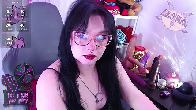 LiloMoon69 online show from 7, 11, 2025