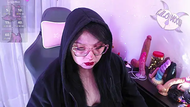 LiloMoon69 online show from 22, 4, 2026