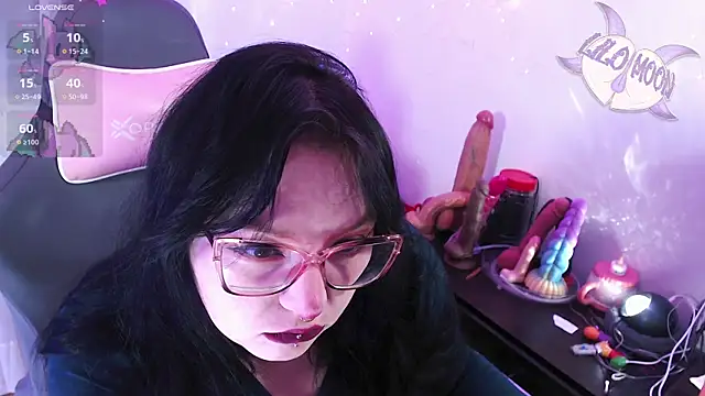 LiloMoon69 online show from 2, 5, 2026