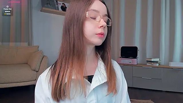 DominikaElis online show from 30, 4, 2026