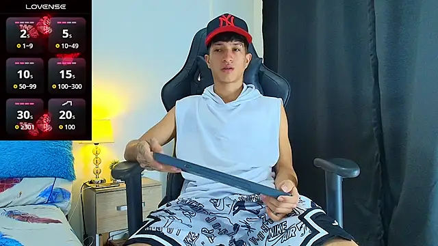 Snapshot of _CamiloBass chatting on 22, 7, 2026 CamiloBass online show from 22, 7, 2026