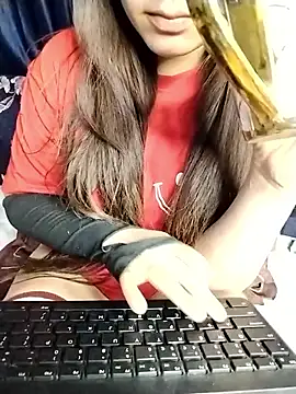 sexylaya2 online show from 1, 5, 2026