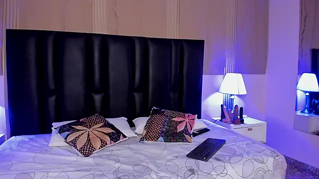 Milf meli online show from 15, 12, 2025