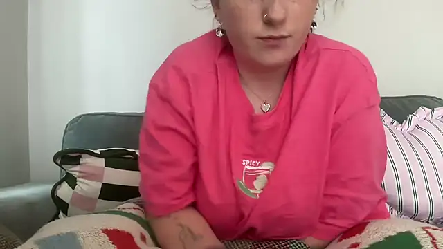 lilsbabyxo online show from 19, 5, 2026