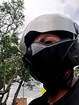 OliviaBurning online show from 5, 11, 2025