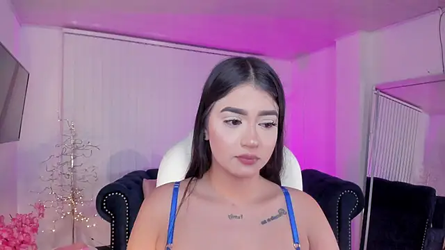 amelie jhons online show from 24, 2, 2025