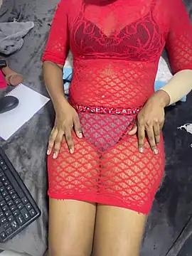 Snapshot of NethuQueen chatting on 22, 2, 2025 NethuQueen online show from 22, 2, 2025