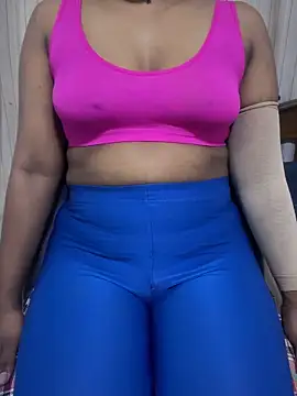 Snapshot of NethuQueen chatting on 28, 2, 2025 NethuQueen online show from 28, 2, 2025