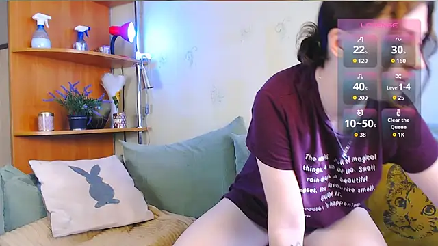 Caroline1995 online show from 28, 10, 2025