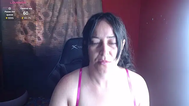 Snapshot of carla_slut_outlimits chatting on 24, 11, 2025 carla slut outlimits online show from 24, 11, 2025