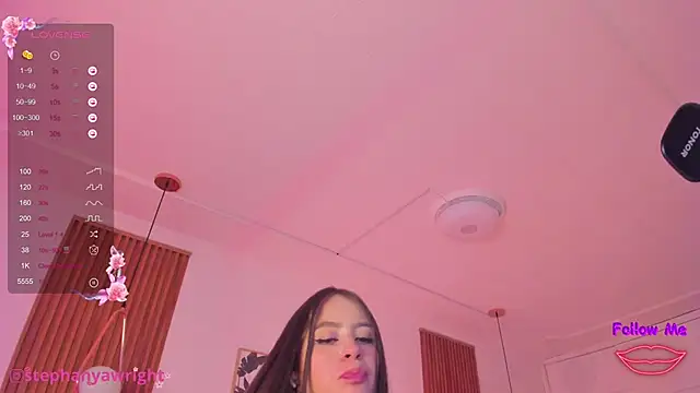 TiffanyWright online show from 18, 2, 2025
