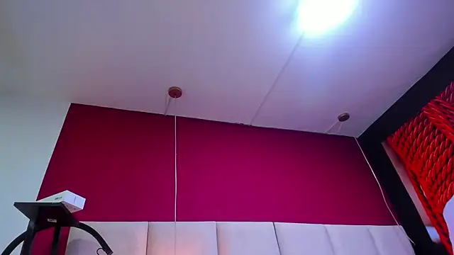 Amberluy online show from 7, 8, 2026