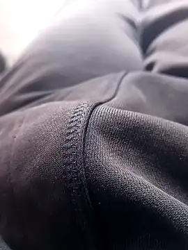 Snapshot of TheeMassageMobileSpa chatting on 20, 10, 2025 TheeMassageMobileSpa online show from 20, 10, 2025