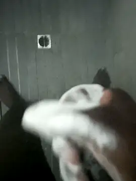 Snapshot of TheeMassageMobileSpa chatting on 20, 11, 2025 TheeMassageMobileSpa online show from 20, 11, 2025