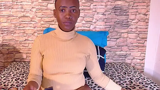 Snapshot of EbonyOlive69 chatting on 19, 9, 2025 EbonyOlive69 online show from 19, 9, 2025