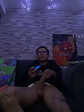 Cuervo maniaco online show from 12, 3, 2025