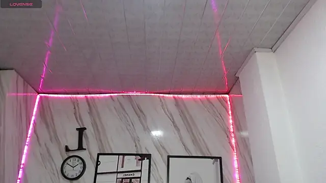  samantha b online show from 23, 12, 2024