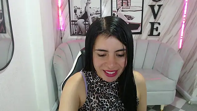  samantha b online show from 3, 2, 2025