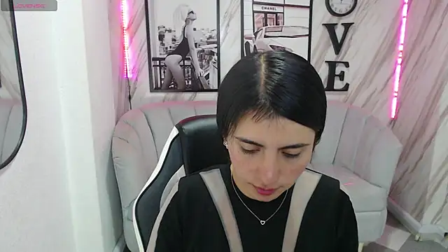  samantha b online show from 4, 2, 2025
