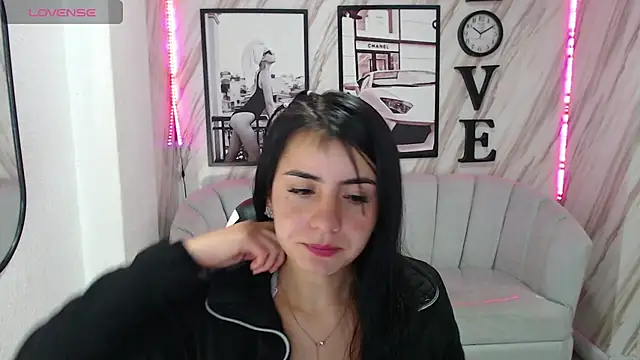  samantha b online show from 10, 3, 2025