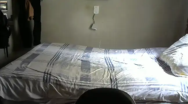 RenziTatte online show from 5, 3, 2025