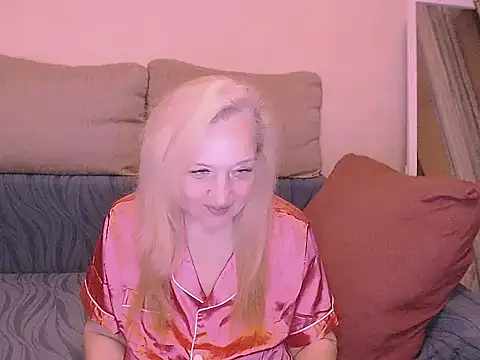 ANNAMATURE54 online show from 4, 5, 2026