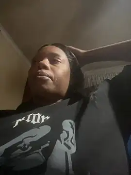 NAUGHTYSHALOTXX online show from 26, 6, 2026