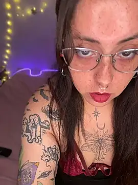 Mizztikaa online show from 7, 5, 2026