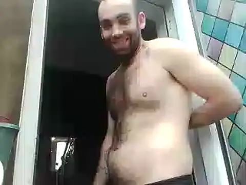 Snapshot of DrbigdickUK chatting on 1, 11, 2025 DrbigdickUK online show from 1, 11, 2025