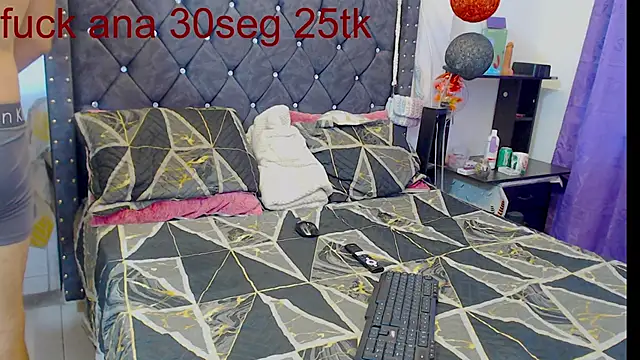 leoytessa 10 online show from 12, 3, 2025