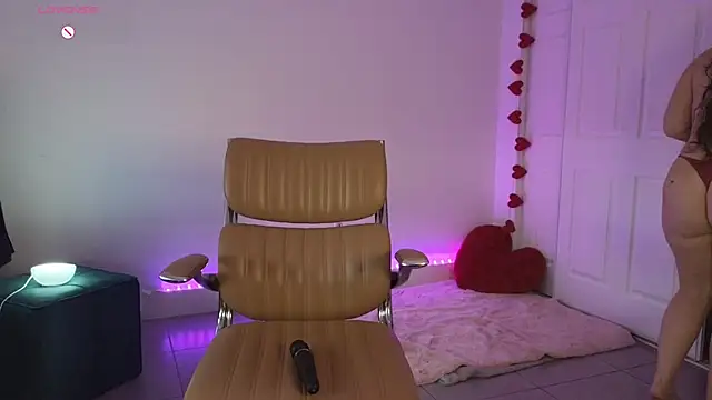 Snapshot of Sapphir3xoxo chatting on 31, 1, 2025 Sapphir3xoxo online show from 31, 1, 2025