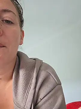 Snapshot of Sapphir3xoxo chatting on 18, 9, 2025 Sapphir3xoxo online show from 18, 9, 2025