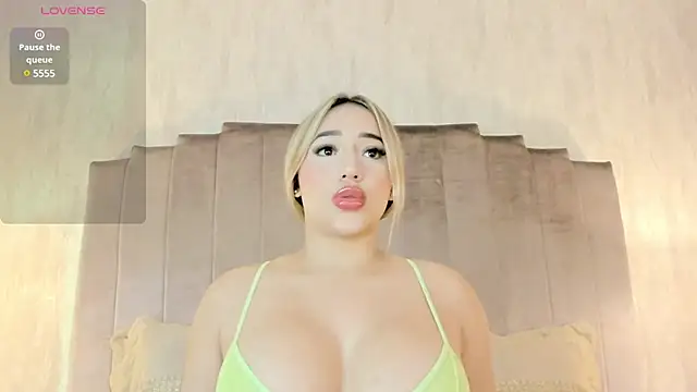 ashlyestone online show from 28, 2, 2025