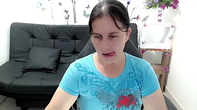 victoria jones online show from 15, 6, 2026
