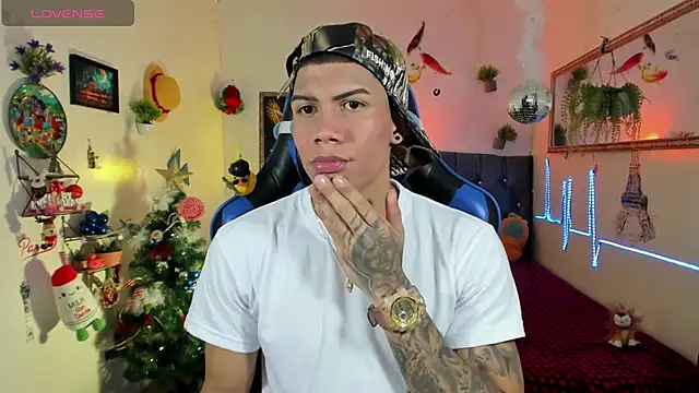 Damian latinxxx online show from 27, 11, 2025