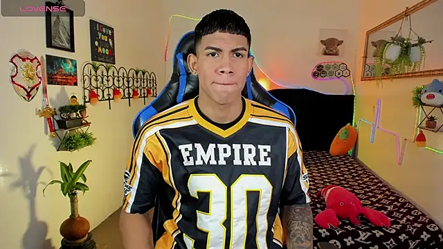 Damian latinxxx online show from 9, 2, 2026