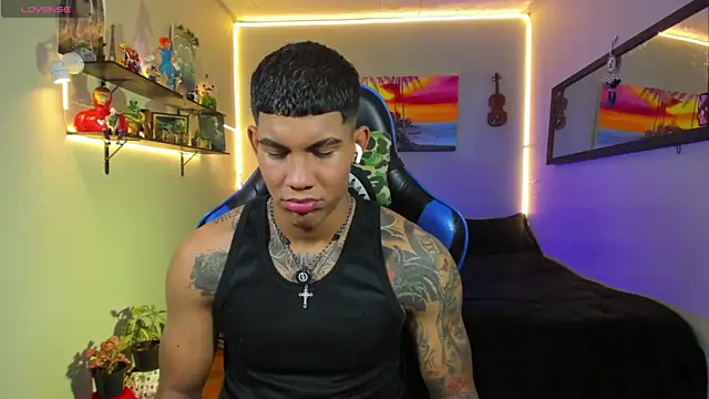 Damian latinxxx online show from 9, 7, 2026