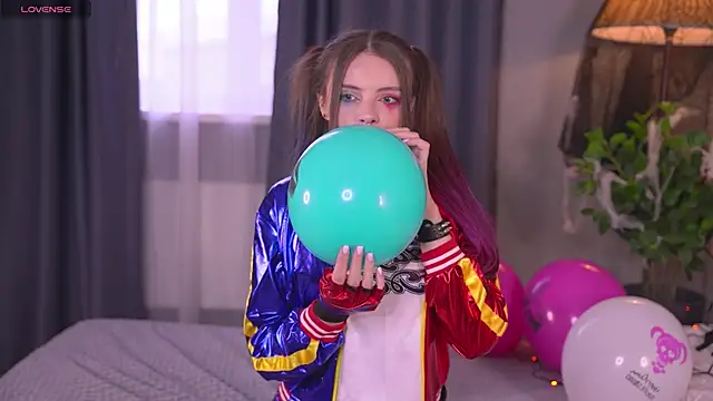 Bellacle online show from 31, 10, 2025