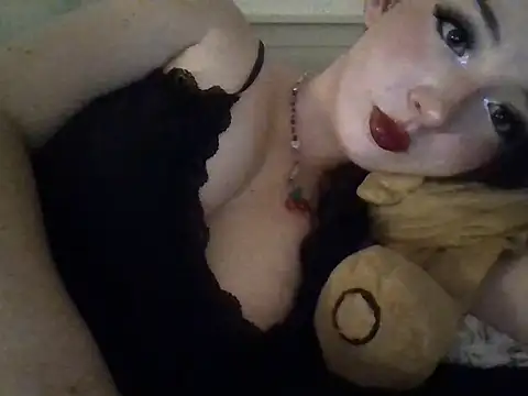 Snapshot of Cerisee04 chatting on 16, 10, 2025 Cerisee04 online show from 16, 10, 2025